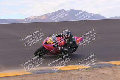 media/Sep-11-2022-SoCal Trackdays (Sun) [[81b7e951af]]/Bowl (820am)/